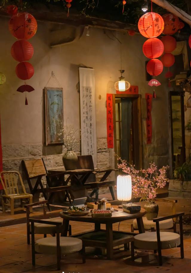 保山芒棒街边商铺住宅